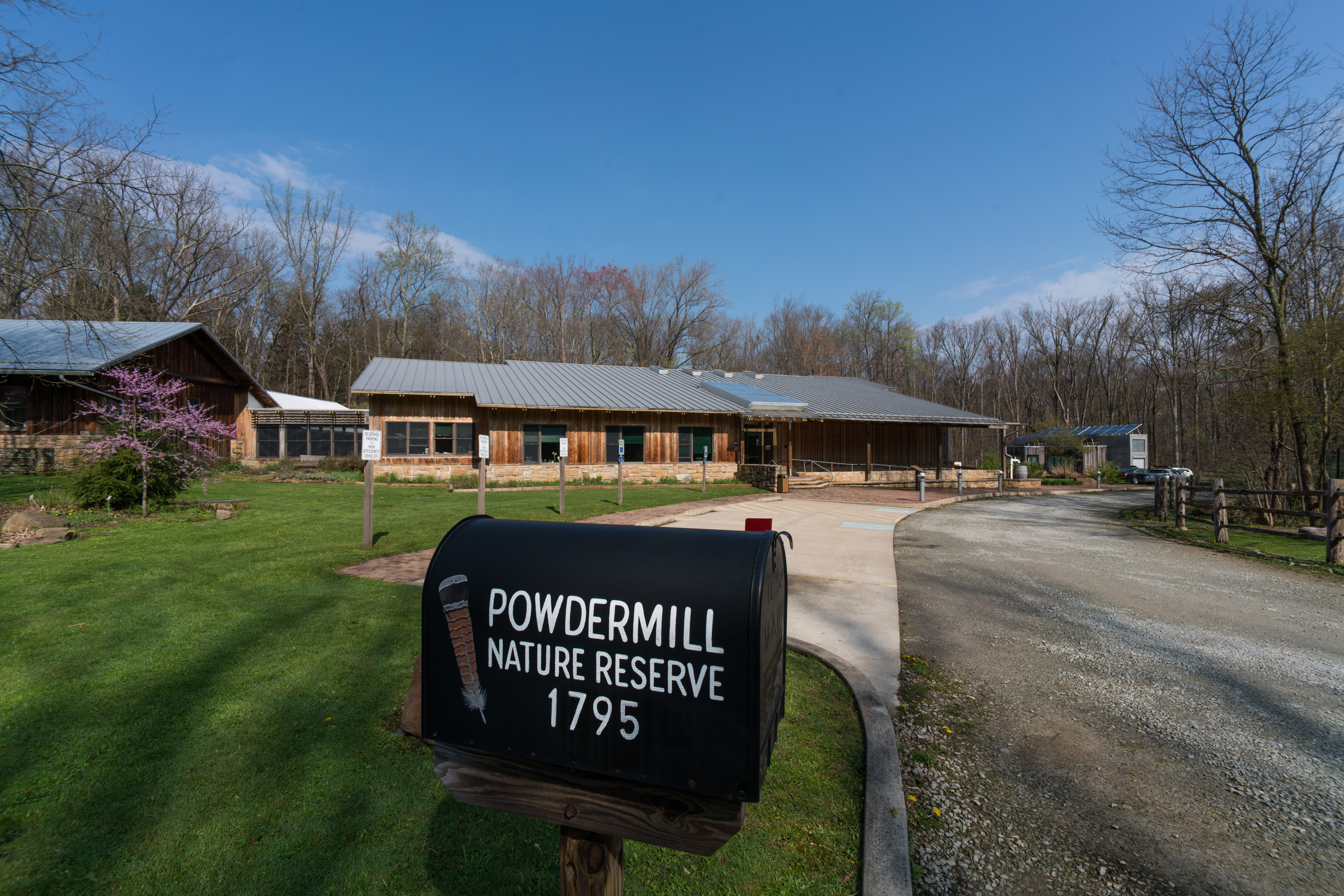 Virtual field trip theme: Powdermill